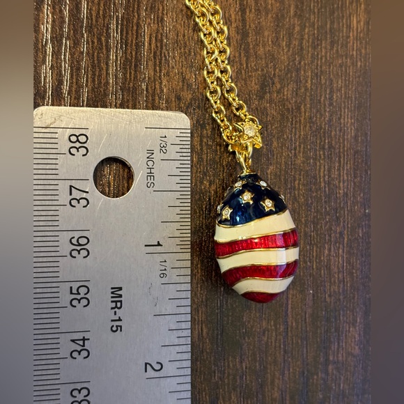 Joan Rivers vintage red, white, and blue enamel egg pendant necklace 32” - Picture 5 of 6
